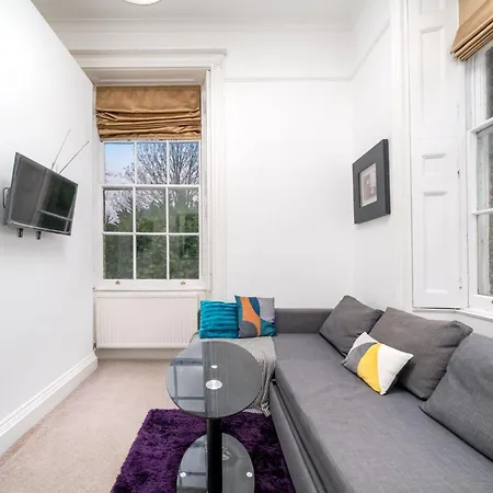 Royal Apartment By 02 Arena With Free Parking And Wi-Fi